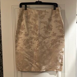 Elegant Floral Cream Skirt